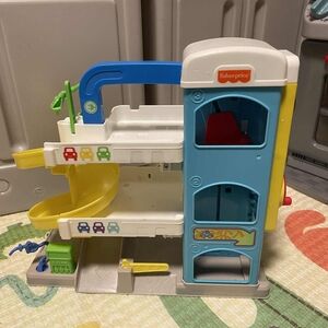 Fisher-Price Colorful Garage Playset Includes 2 Cars